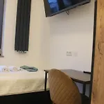 Via Ξενοδοχείο